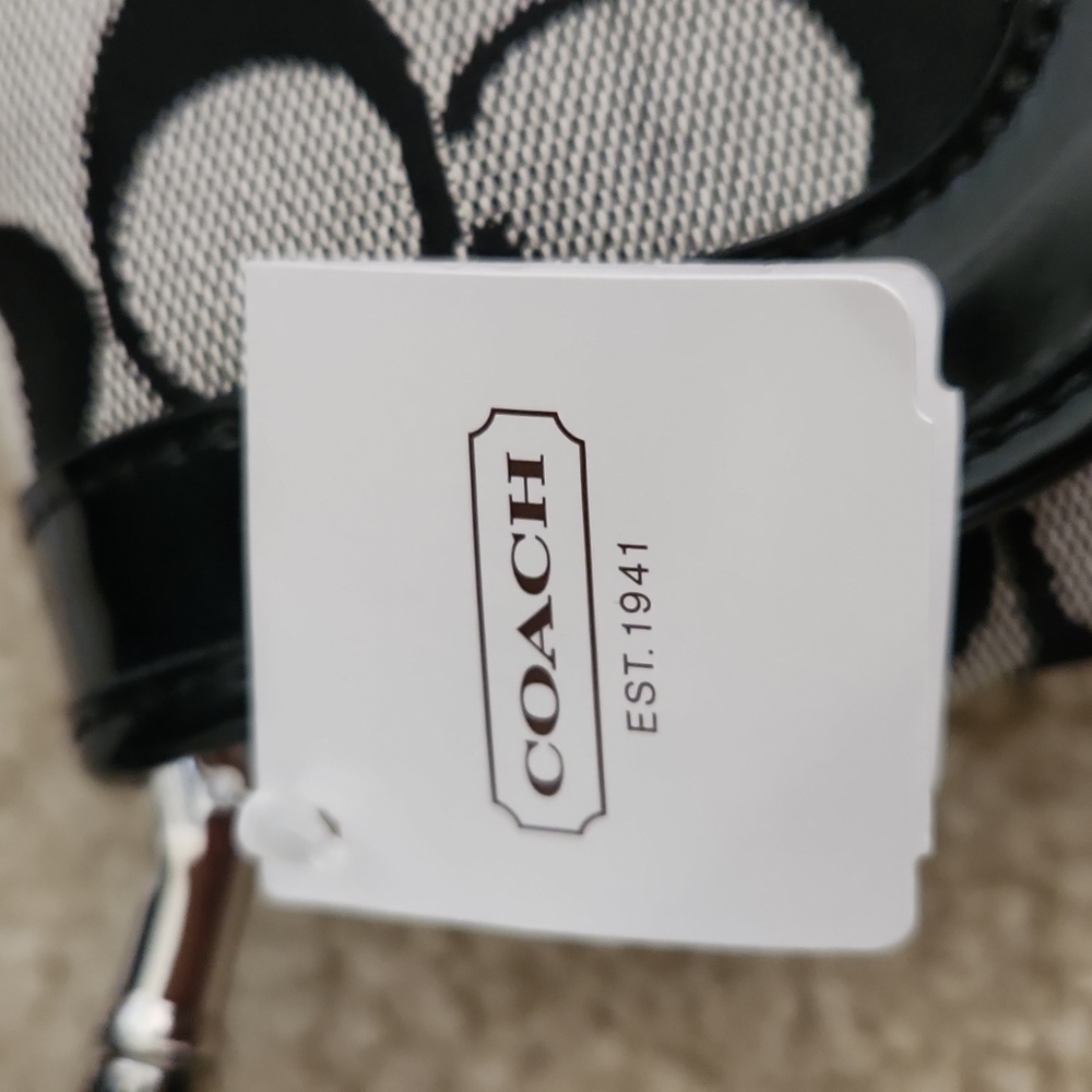 NWT Coach Signature Tablet Crossbody Bag - Picture 6 of 8